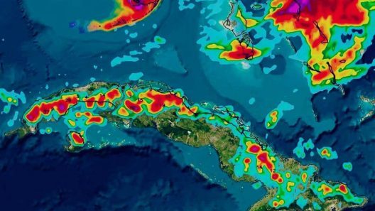 Tormentas fuertes amenazan varias provincias de Cuba este martes