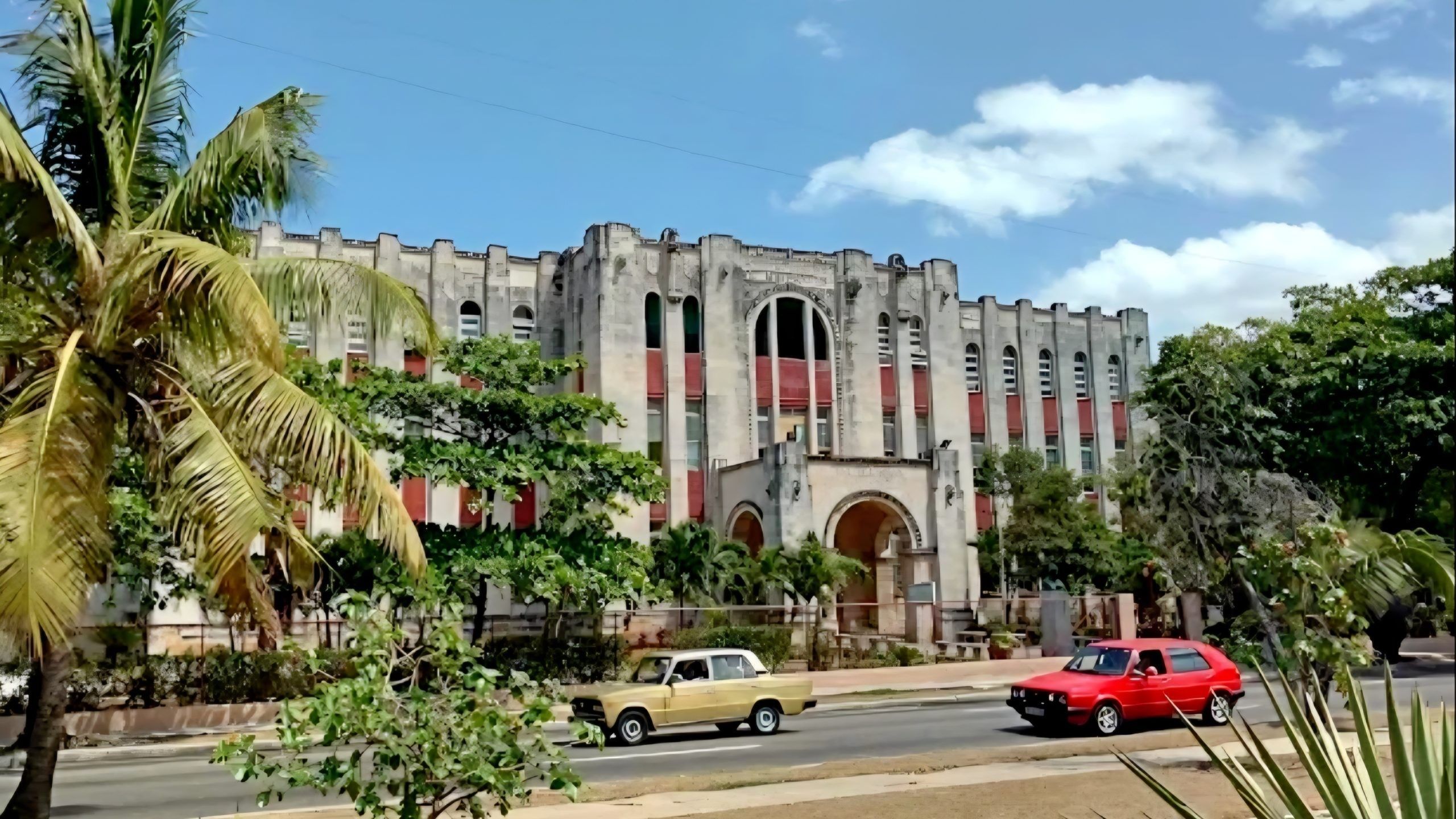 Cierre de emergencias en la Maternidad de Línea de La Habana a partir del 1 de junio