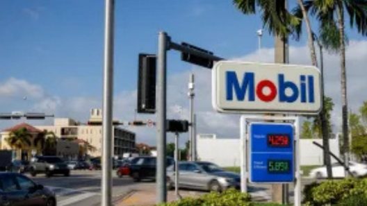 Gasolina en Florida alcanza su precio más alto en cuatro años: lo que viene ahora