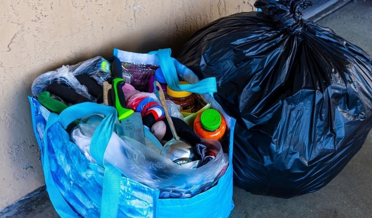 Crecen los envíos de alimentos, dinero y medicina desde Miami para sobrevivir en Cuba