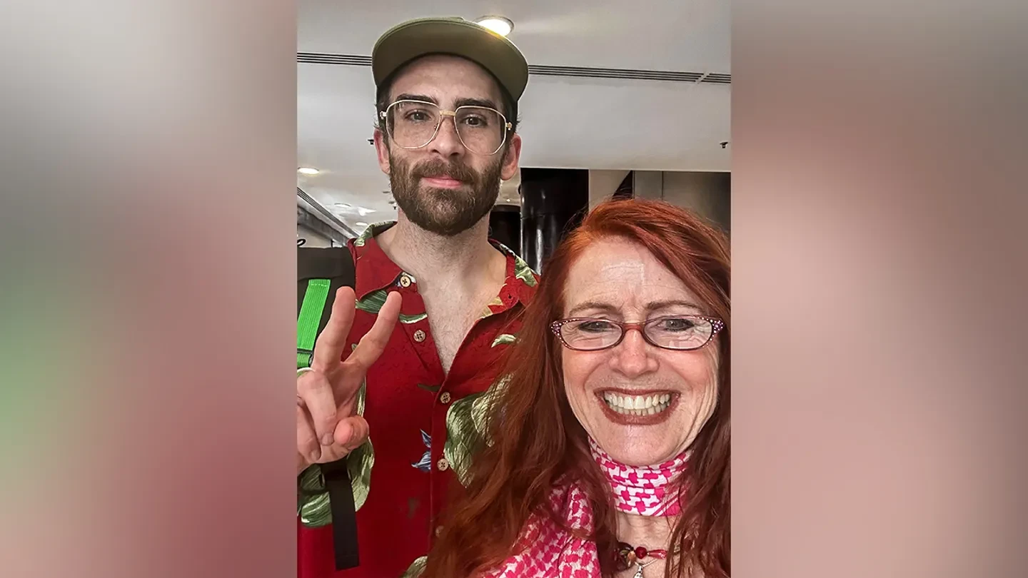 El Tesoro de Estados Unidos cita al streamer Hasan Piker y a la activista Medea Benjamin por viajar a Cuba