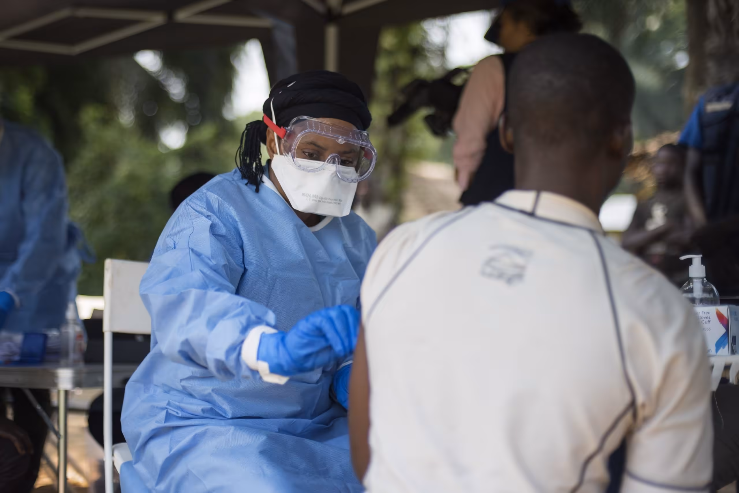 La OMS eleva a más de 900 los casos sospechosos de ébola en la República Democrática del Congo