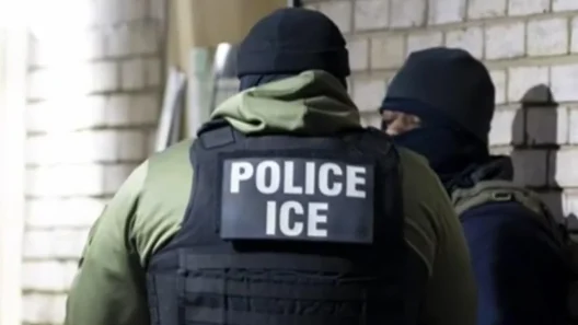 Un cubano preso sin fianza en Nueva Jersey enfrenta cargos por estrangulamiento con una orden de ICE encima