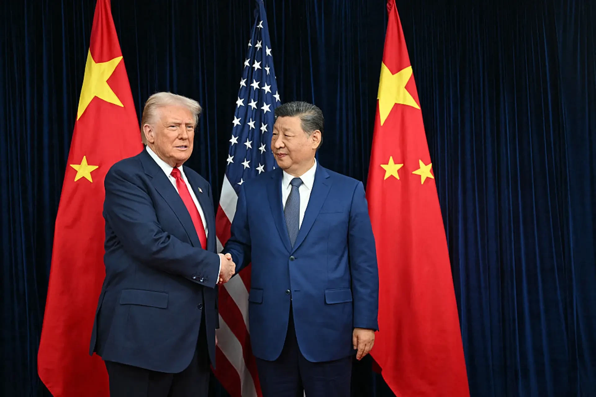 Trump y Xi coinciden en Pekín: el estrecho de Ormuz debe seguir abierto