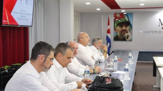 Cuba y España fortalecen cooperación judicial con visita de gestores administrativos y digitalización del Registro de la Propiedad