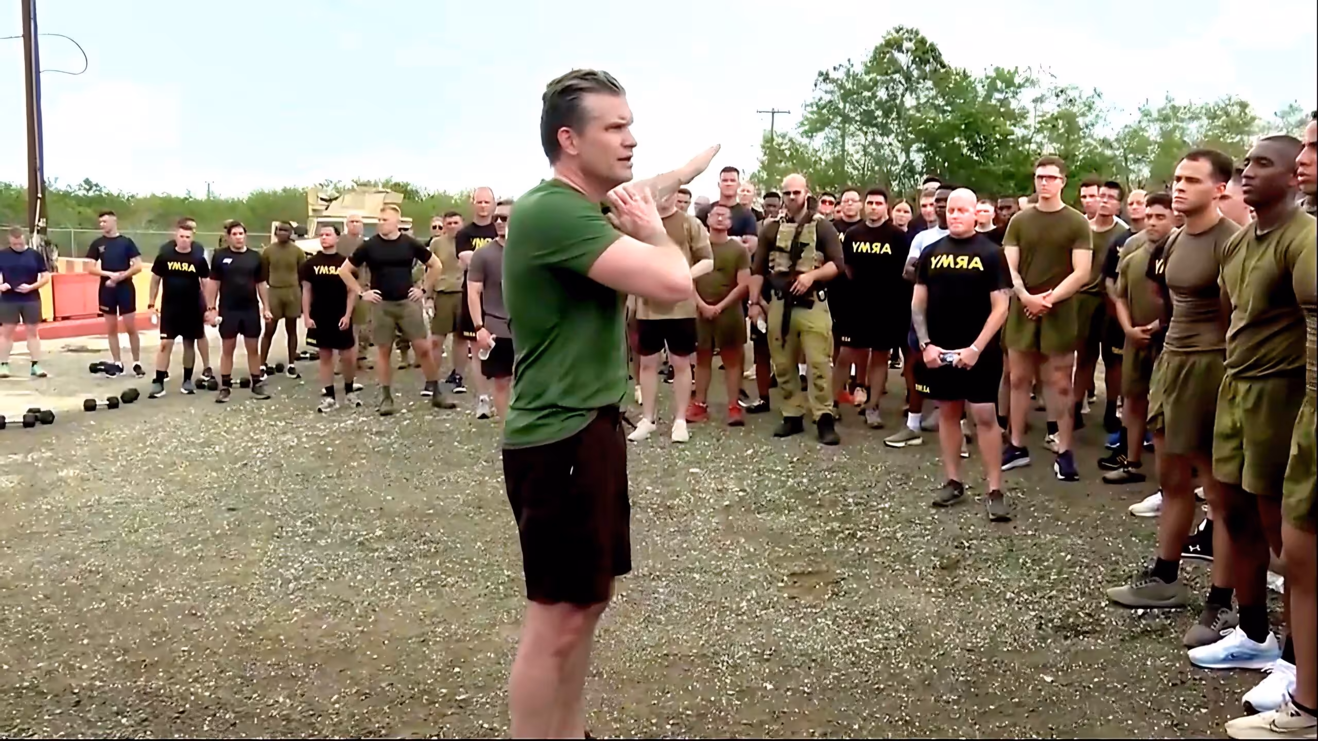 Hegseth lanza advertencia militar a Cuba desde la Base Naval de Guantánamo