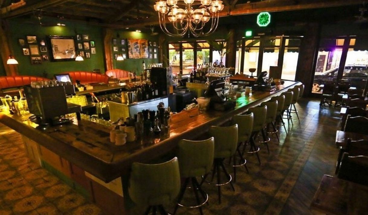 Orgullo cubano en Miami: bar de la Pequeña Habana entra en lista de los mejores de EE.UU
