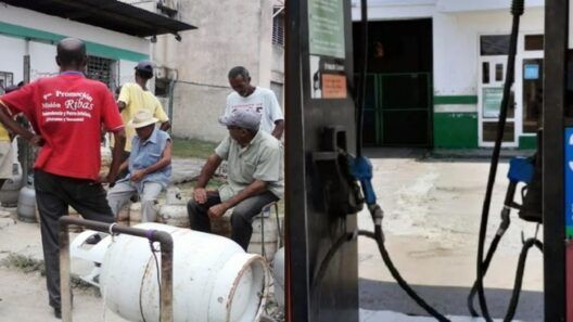 Precio de la gasolina y el gas licuado en Cuba hoy: un balón de gas ya se vende hasta en 50.000 pesos