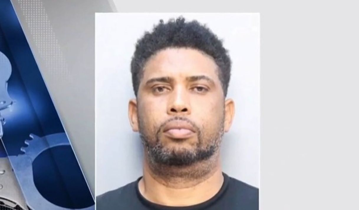 Arrestan a cubano en Miami tras robo de 36.000 dólares en zapatillas Nike