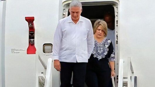 Díaz-Canel promete que no olvidará a los pobres y jubilados tras nuevas medidas en Cuba