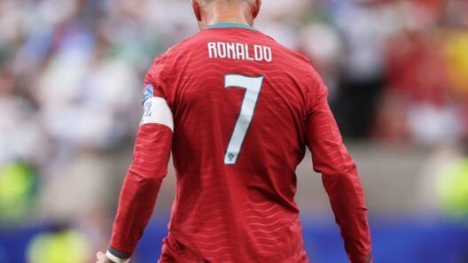 “¡He vuelto!”: Cristiano responde con un doblete, rompe varios récords y guía la goleada de Portugal