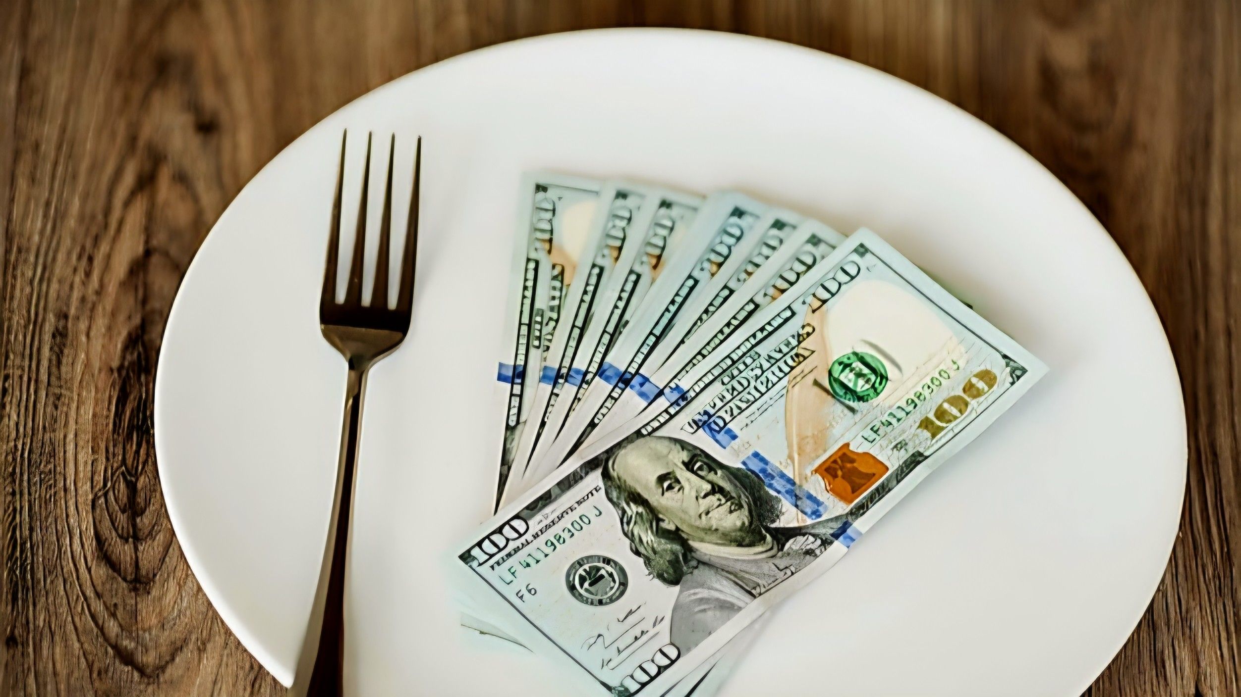 ¡Es demasiado ya! Precio del dólar vuelve a dispararse en Cuba hoy
