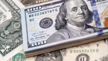 El dólar acelera su caída en Cuba: estos son los valores del mercado informal hoy, 28 de junio 