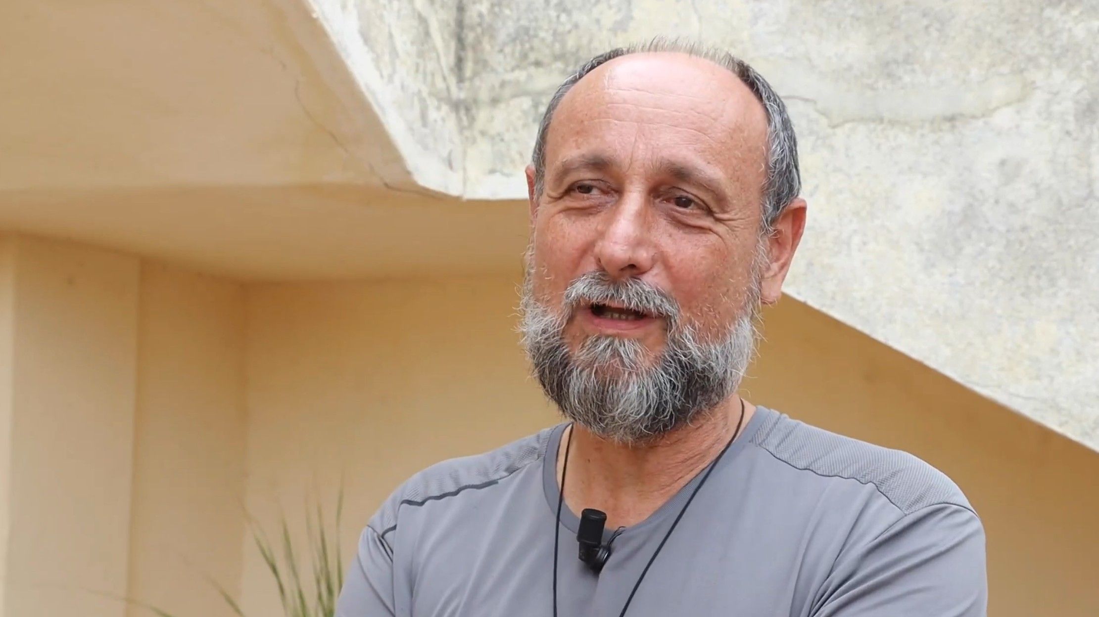 Misionero italiano en Santiago de Cuba denuncia que el país está «cerca del abismo» por falta de alimentos y medicinas