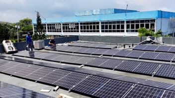 Comenzó a generar electricidad el último proyecto de energía solar en la Escuela Latinoamericana de Medicina