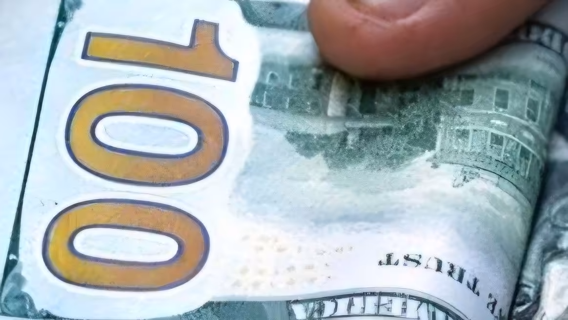20 pesos menos en un día: ¿qué pasa con el precio del dólar y del euro en Cuba?