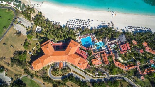 Cubatur promete ahorrar en este hotel de Varadero, pero deja fuera el dato que todos buscan