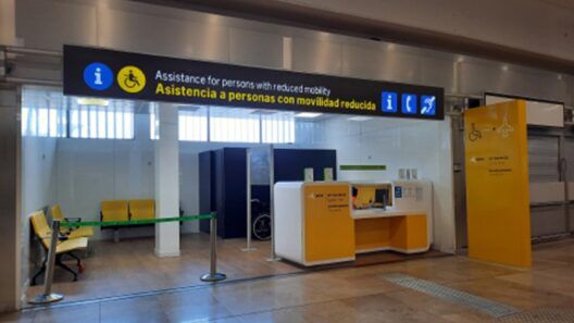 ¿Viajas a Cuba y necesitas silla de ruedas en Madrid? Alertan sobre retrasos pese a haber reservado asistencia