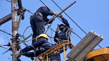 En La Habana se rompen hasta 60 transformadores al día: la crisis eléctrica dispara las averías