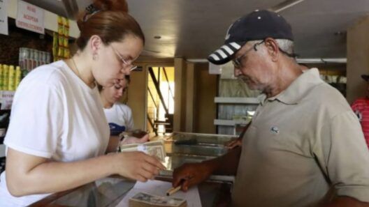 Jubilados en Cuba ya cobran su pensión fuera del banco: así funciona el nuevo sistema