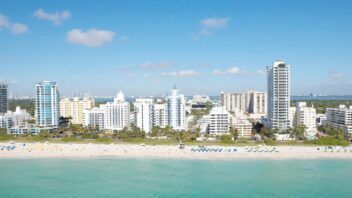 Alerta en Miami: declaran dos playas no aptas para nadar por contaminación bacteriana