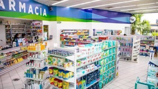 Gobierno cubano autoriza a privados para servicios farmacéuticos, de ópticas y de rehabilitación