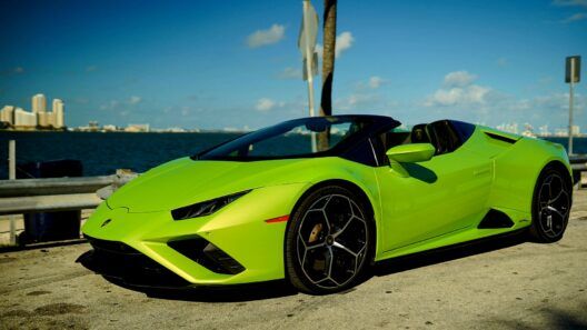 Tirotean un Lamborghini en Miramar: tres personas permanecen en estado crítico