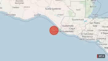 Fuerte sismo de magnitud 7,4 sacude la costa de México