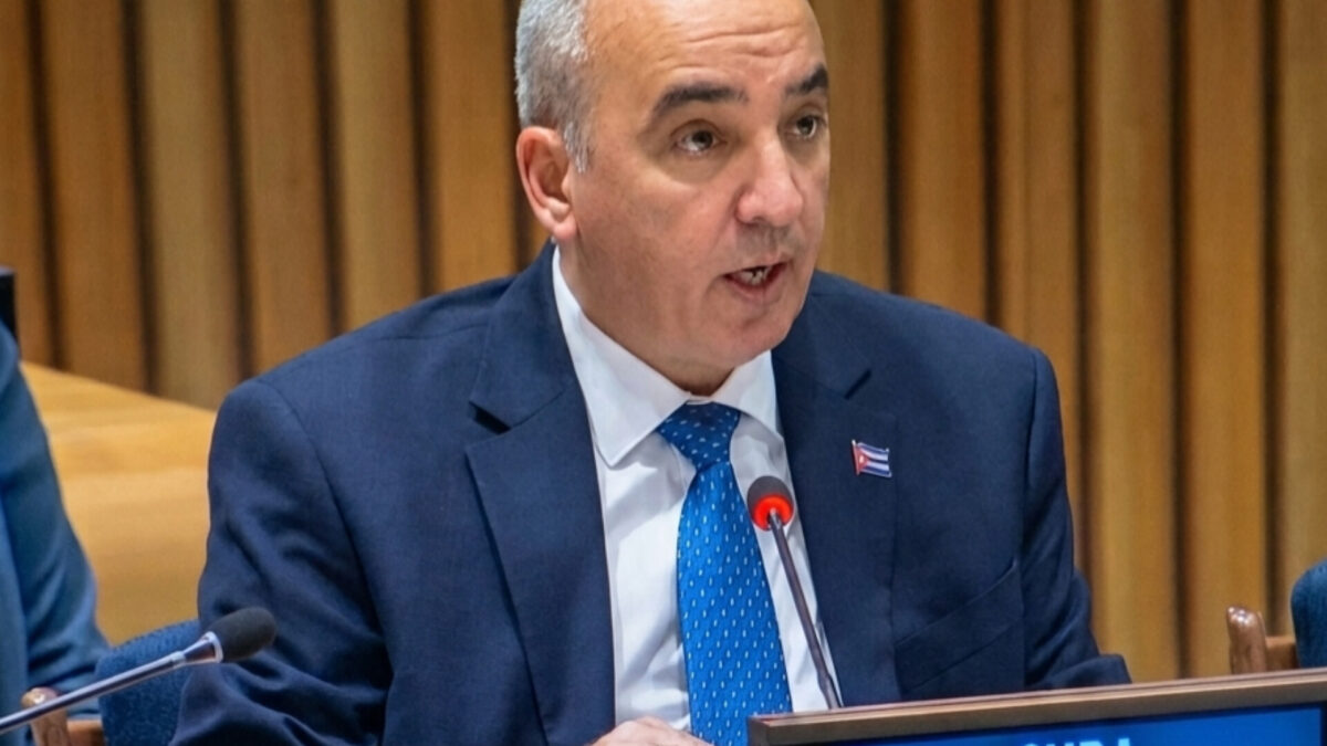 Representante de Cuba ante la ONU ofrece «mesa de diálogo total» con Estados Unidos en entrevista radial
