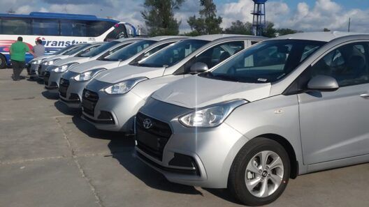 ¿En cuántos millones de pesos venderán los carros usados del turismo en Cuba?