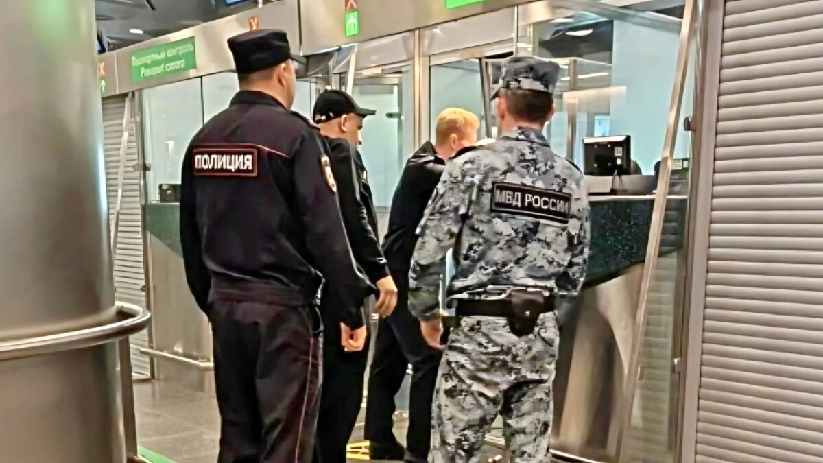 Deportación de cubanos desde Rusia tras cumplir penas de prisión