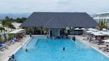 Hotel en Cuba cambia de gestión tras la salida de Meliá: establece tarifas y pagos directos en dólares