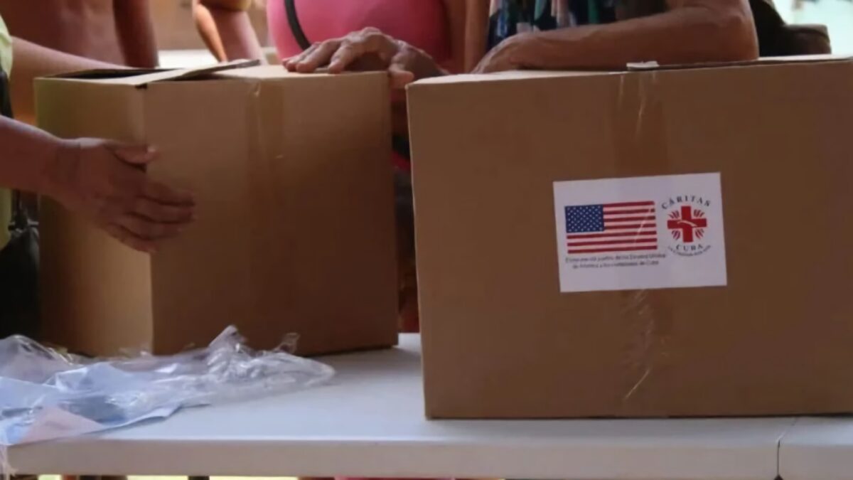 Cáritas Cuba explica cómo reparte los módulos de Estados Unidos y quiénes tienen prioridad