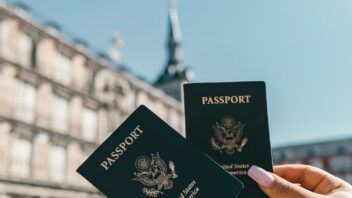 Cubanos en Miami: cuidado con estos errores si viajas con pasaporte de EE.UU