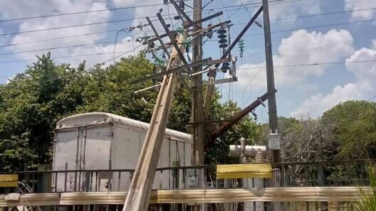 Apagón en Aguada de Pasajeros supera los diez días tras accidente