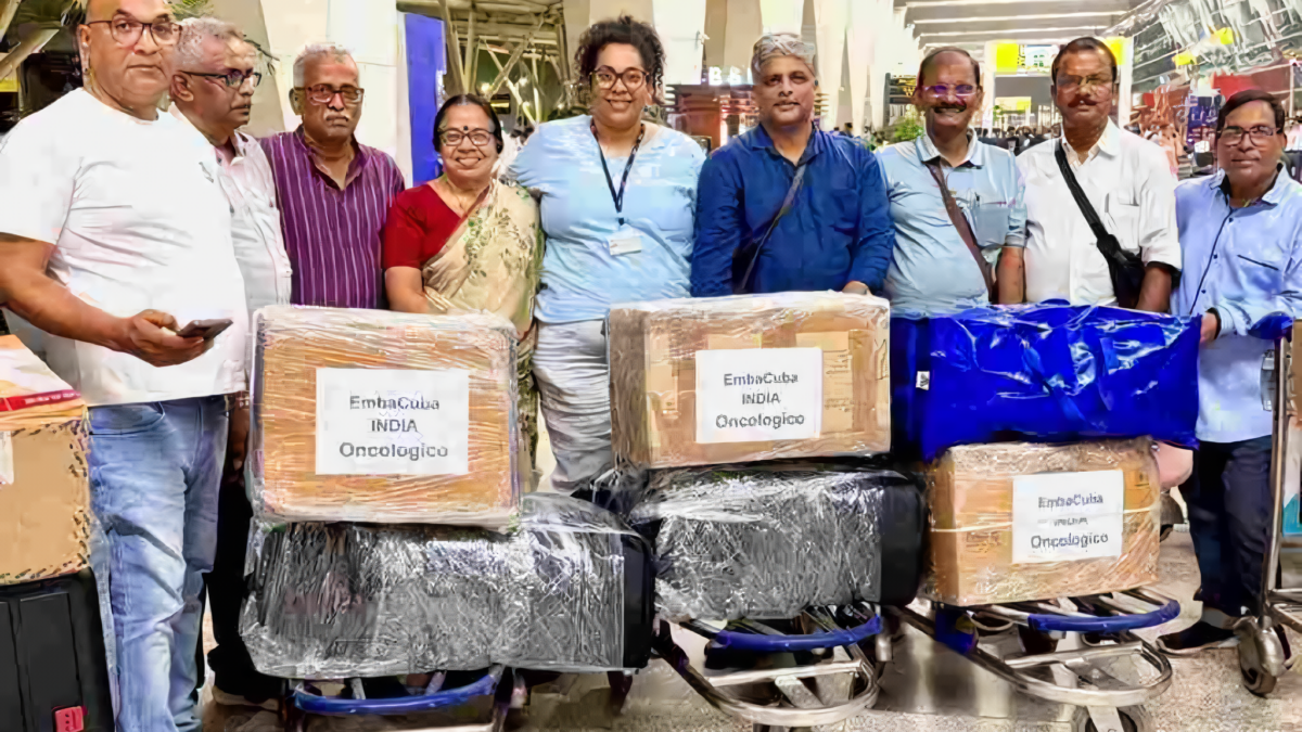 India entrega donación de medicamentos a hospitales de Cuba