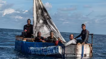 Familias piden acelerar la búsqueda de 19 cubanos desaparecidos rumbo a Cancún
