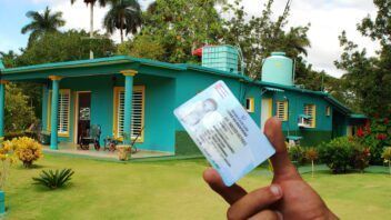 Emigrados, ¿qué pasará con el domicilio en Cuba tras la nueva ley?