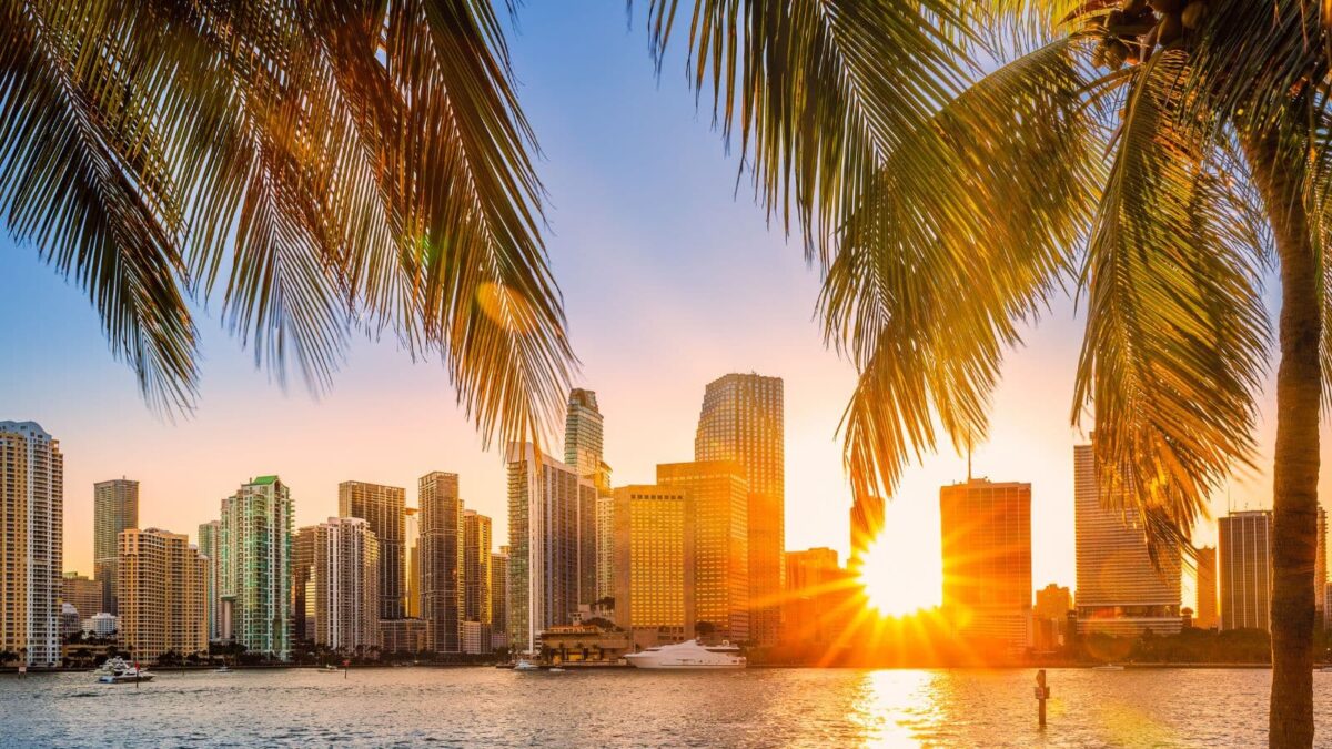 Miami se prepara para un fin de semana de calor con altas temperaturas y tormentas