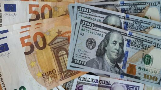 Suben el dólar y el euro en Cuba: así amanecen las tasas de cambio hoy