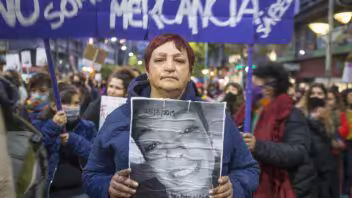 Uruguay alerta sobre explotación sexual de cubanas migrantes