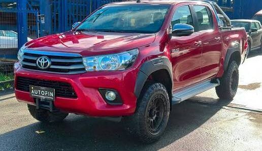 Solo estas personas podrán importar autos de gasolina e híbridos en Cuba