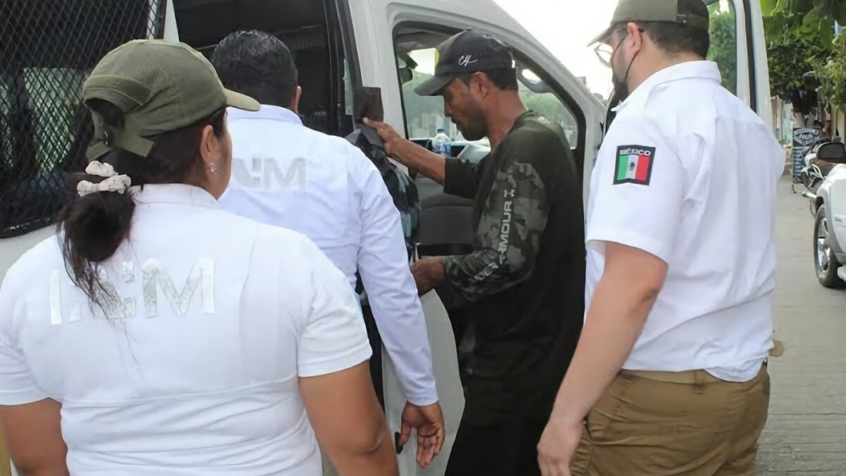 Detienen a migrantes cubanos en un control en México