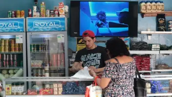 Cuba autoriza cadenas de tiendas y restaurantes con nuevas reglas comerciales