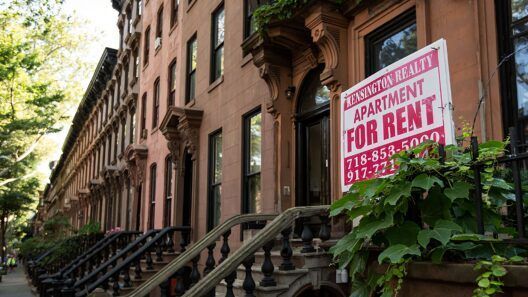 Pagar menos renta en Nueva York: ¿dónde buscar y qué cargos evitar?
