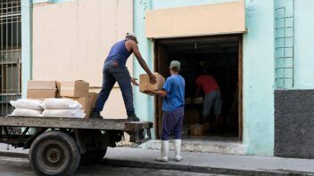 Empresas estatales cubanas: cambios que se debaten para su futuro