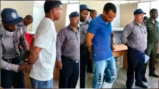 Tres personas quedan detenidas tras encuentro comunitario por robos en El Salvador, Guantánamo