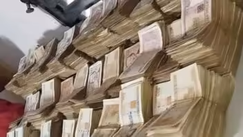 Investigan operaciones de efectivo en Santiago de Cuba con comisiones de hasta el 50 %