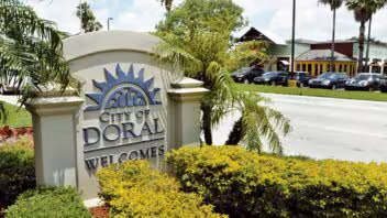 Operativos de ICE en Doral golpean ventas y empleos, alerta alcaldesa