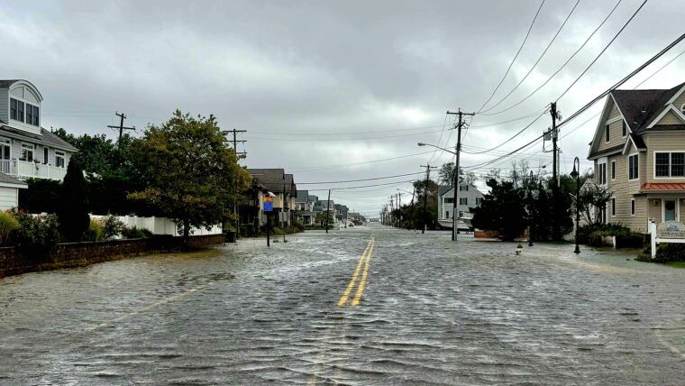 Tormenta en el noreste de Estados Unidos deja un muerto, inundaciones y apagones